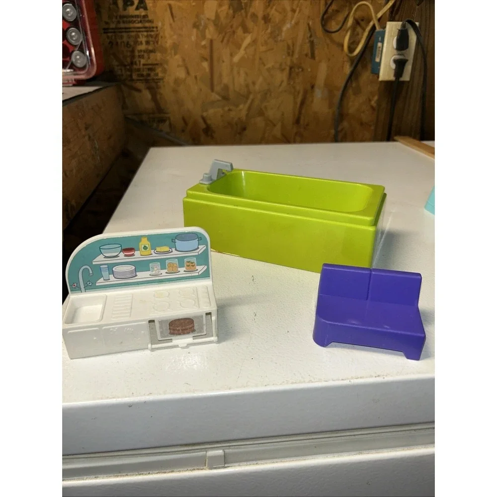 Vintage Dollhouse Green Bathtub 3 Piece Lot